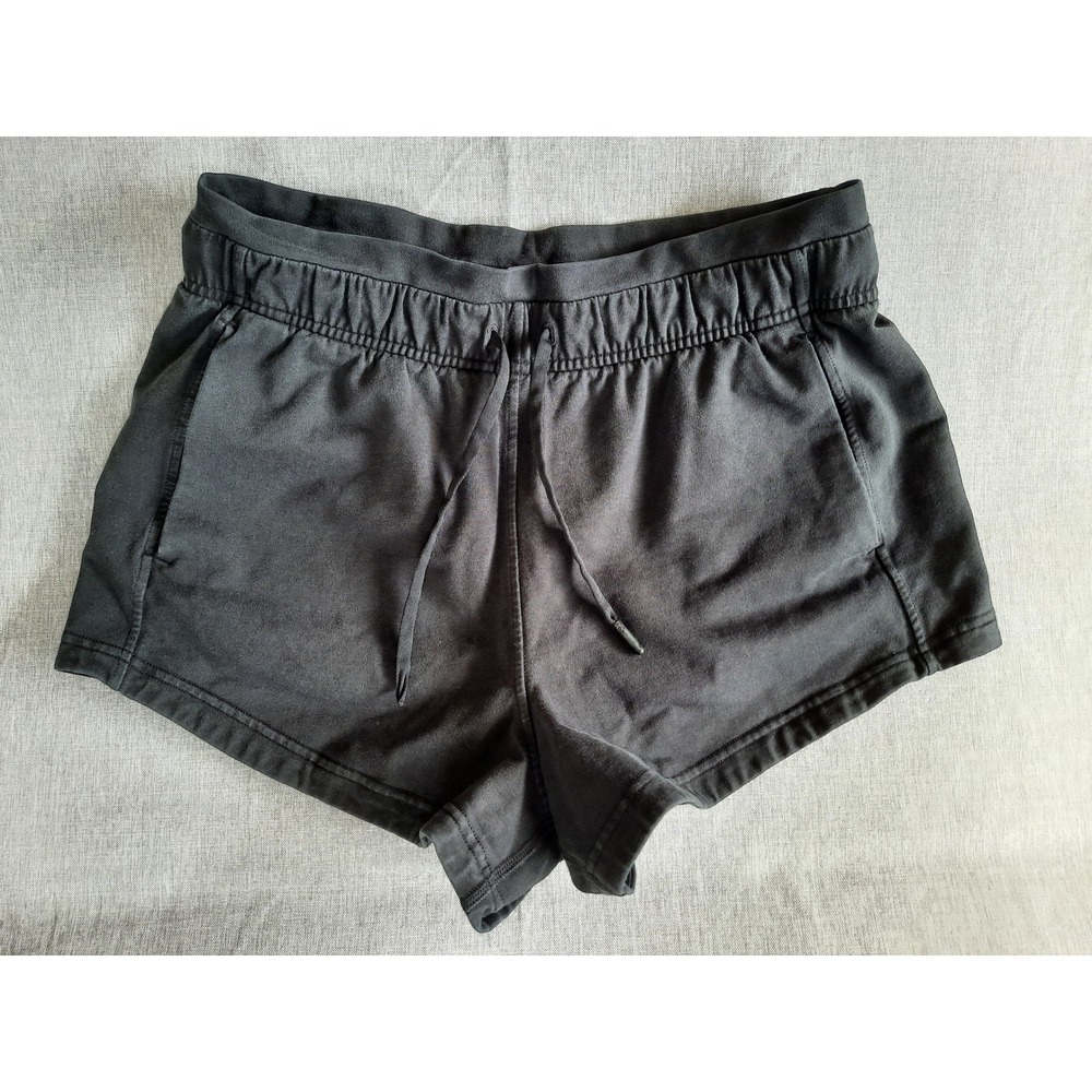 Lululemon Womens 8 Drawstring Stretch Waistband Pockets Active Solid Black Short